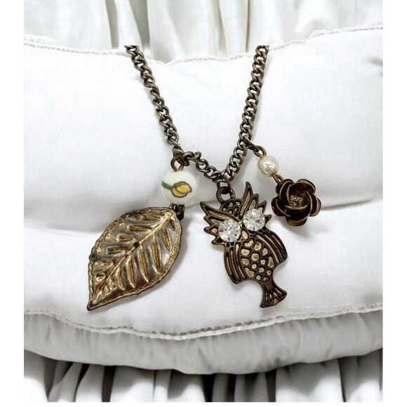 VTG Gold Tone Owl, leaf & Rose Charms Necklace & Chain Rhinestone Eyes 12" W/box - Picture 2 of 10